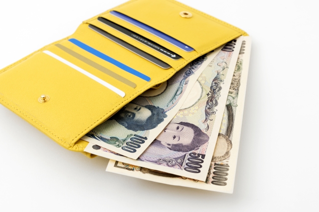 【風水×財布 完全ガイド】金運に効果的な色で選ぶお財布風水術!