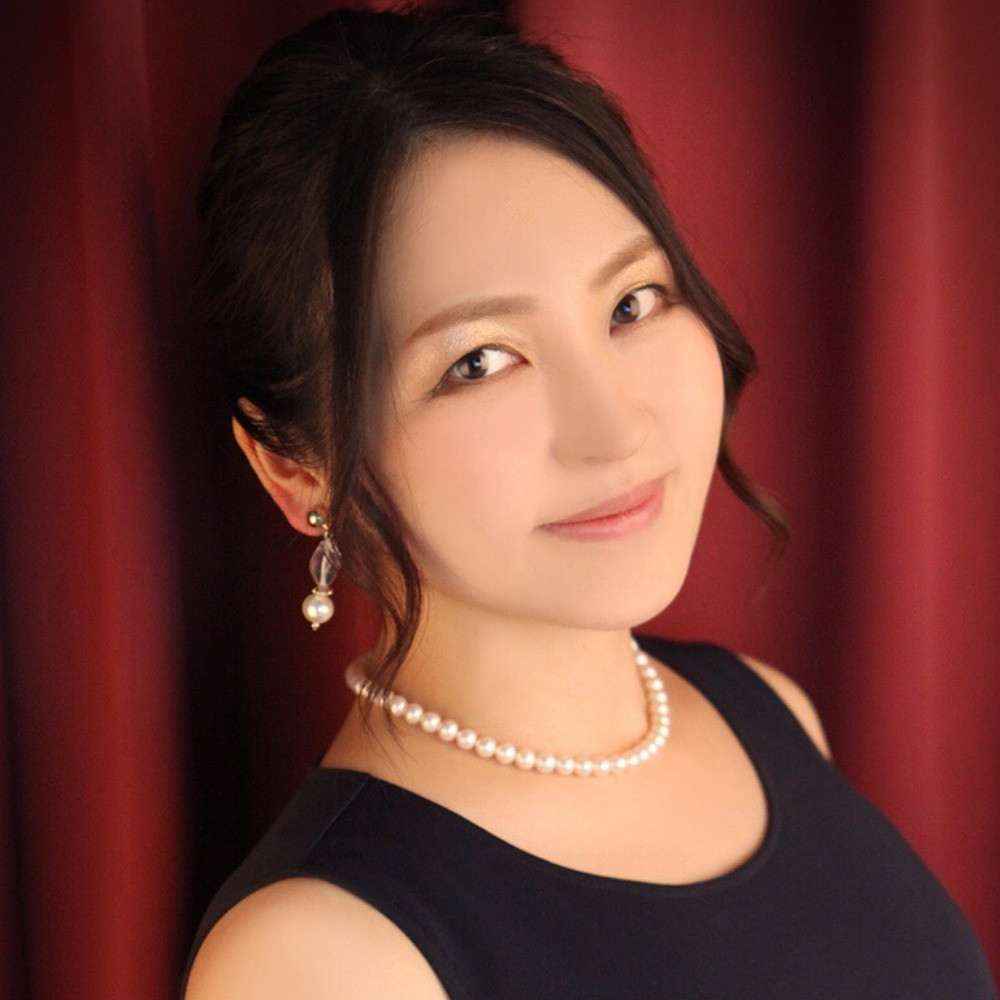 由(ゆう) 先生