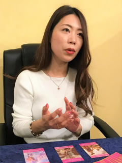 一石麗葉 先生