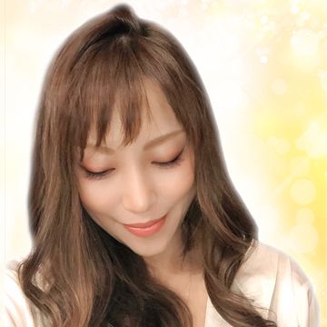 占い師へのプレミアムインタビュー【占い師 舞華 (まいか)先生】